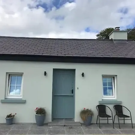 3 Quay Killala. Luxury Sea-front