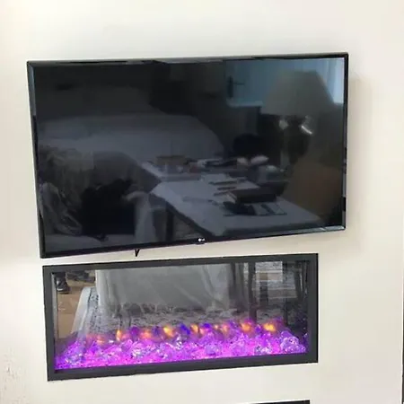 Nyaraló 3 Quay Killala. Luxury Sea-front