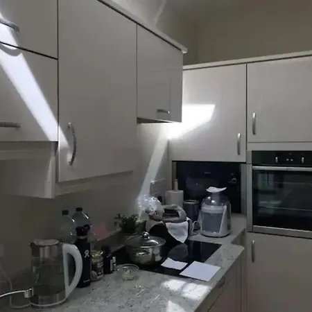 3 Quay Killala. Luxury Sea-front Nyaraló